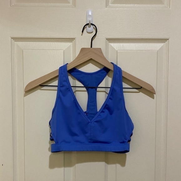 Victoria's Secret Sports Bra- Small-Periwinkle Blue - Picture 1 of 4